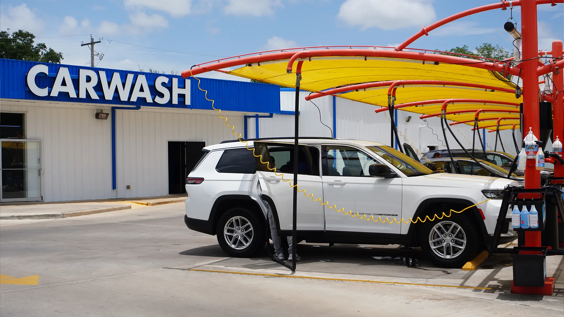 Alvin Express photo gallery image 8